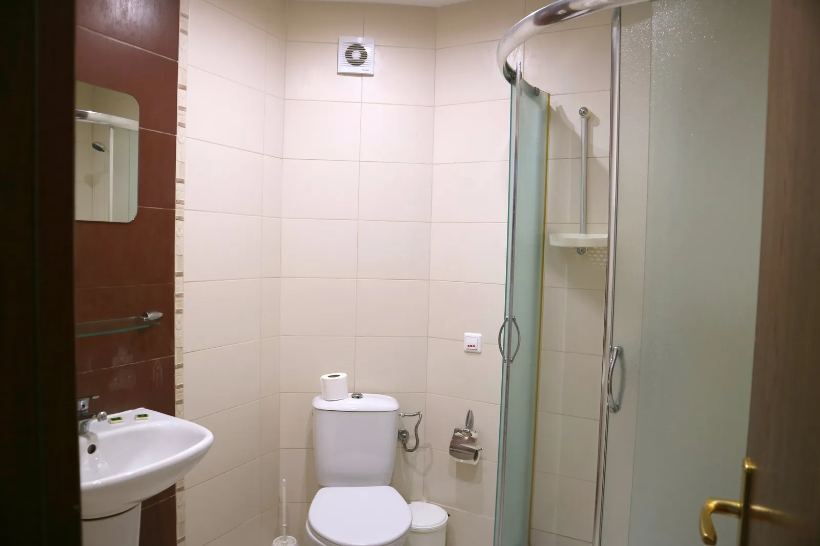 Camera dublă standard cu două paturi separate, fotografia 5