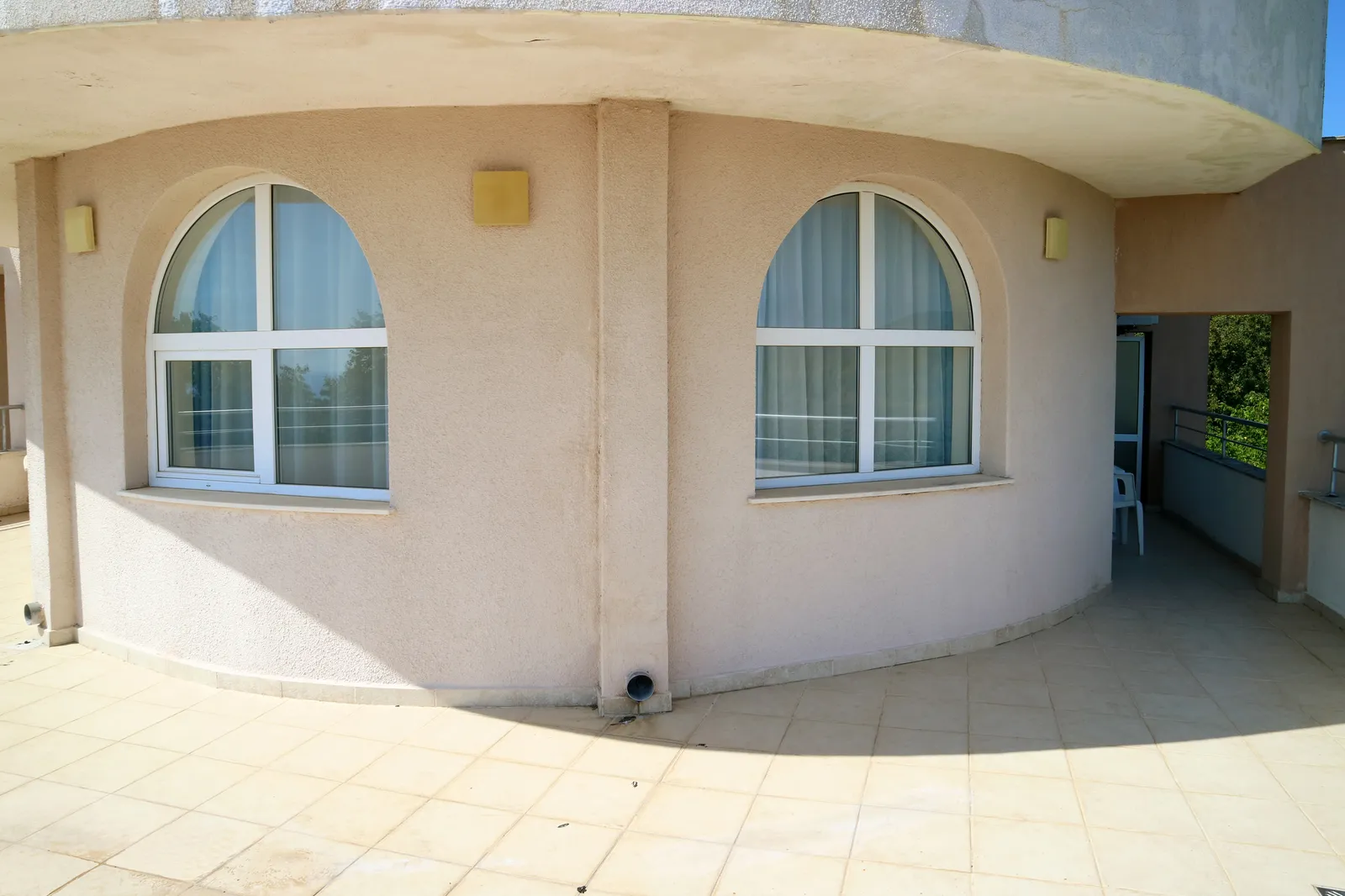 Camera dublă superioară, fotografia 18