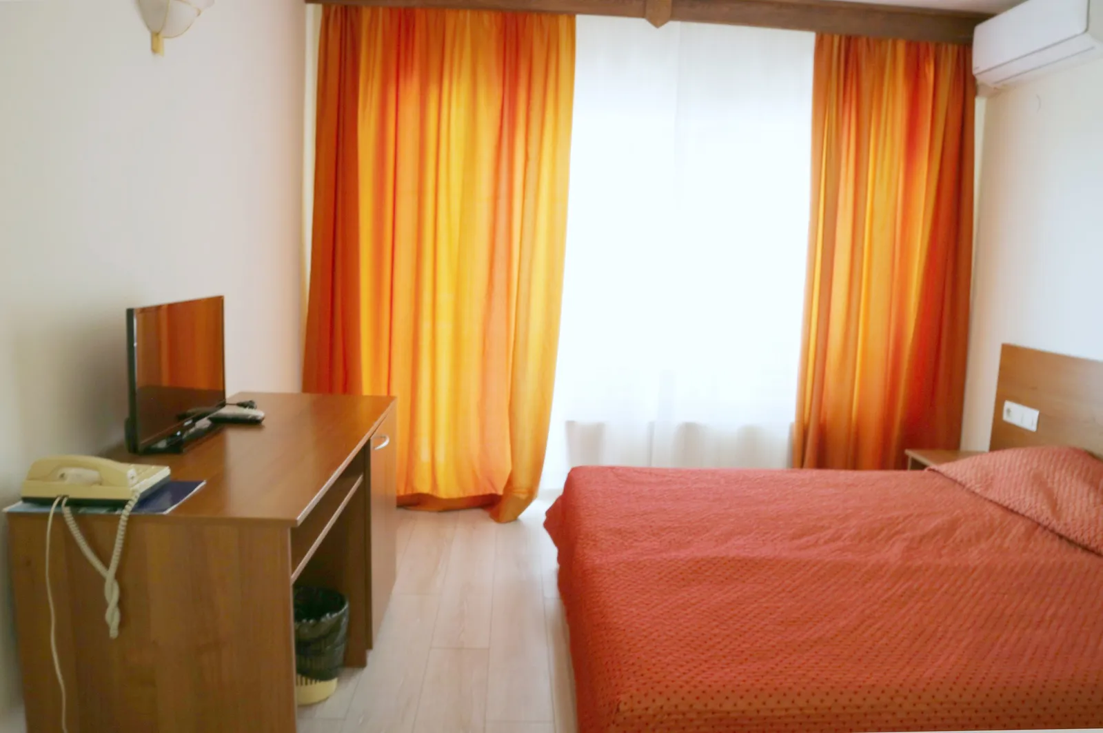 Single Room, photo 1